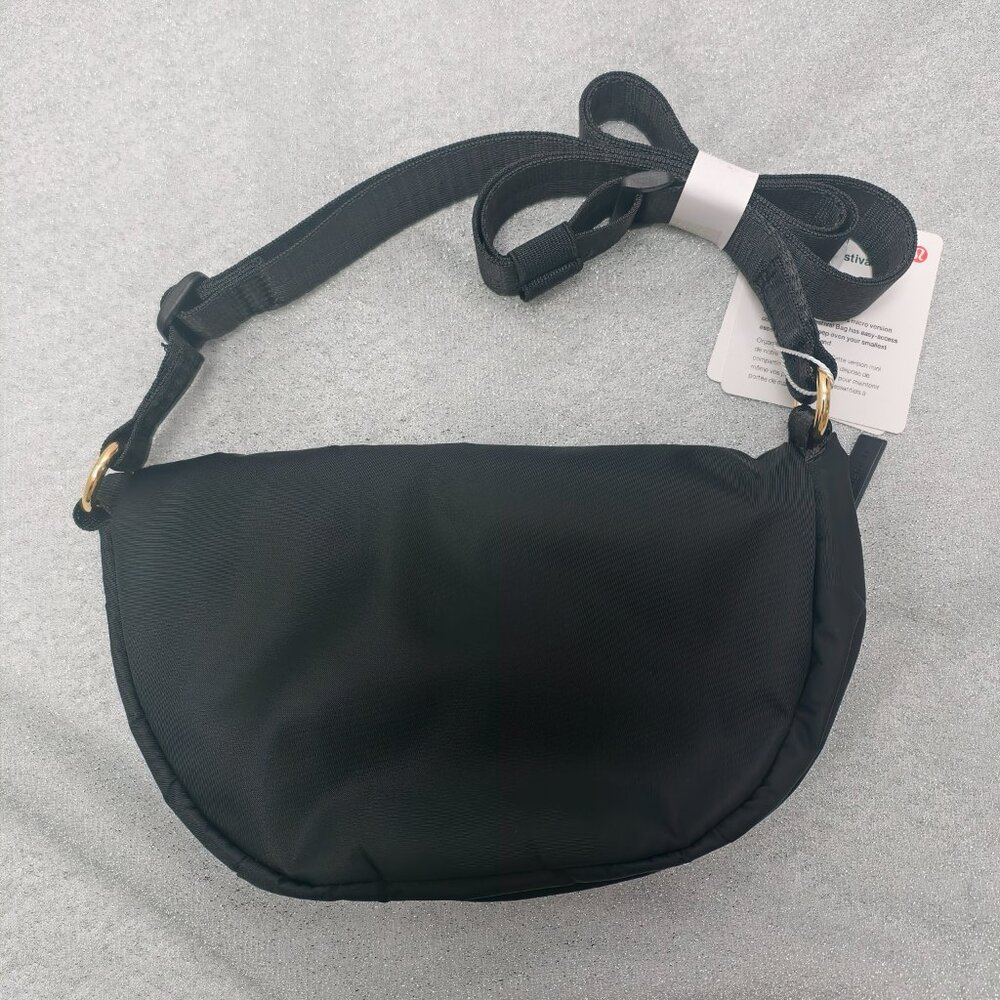 lululemon athletica Black Crossbody Bag - Picture 2 of 7